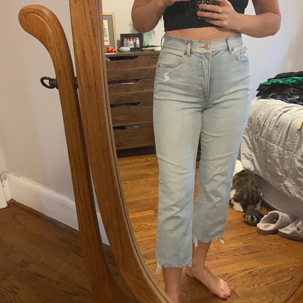 Express Ultra High Rise Light wash Jeans